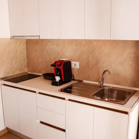 Townscape Hotel Krujë