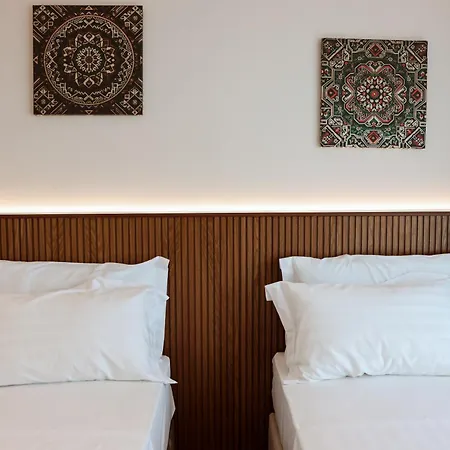 Townscape Hotel